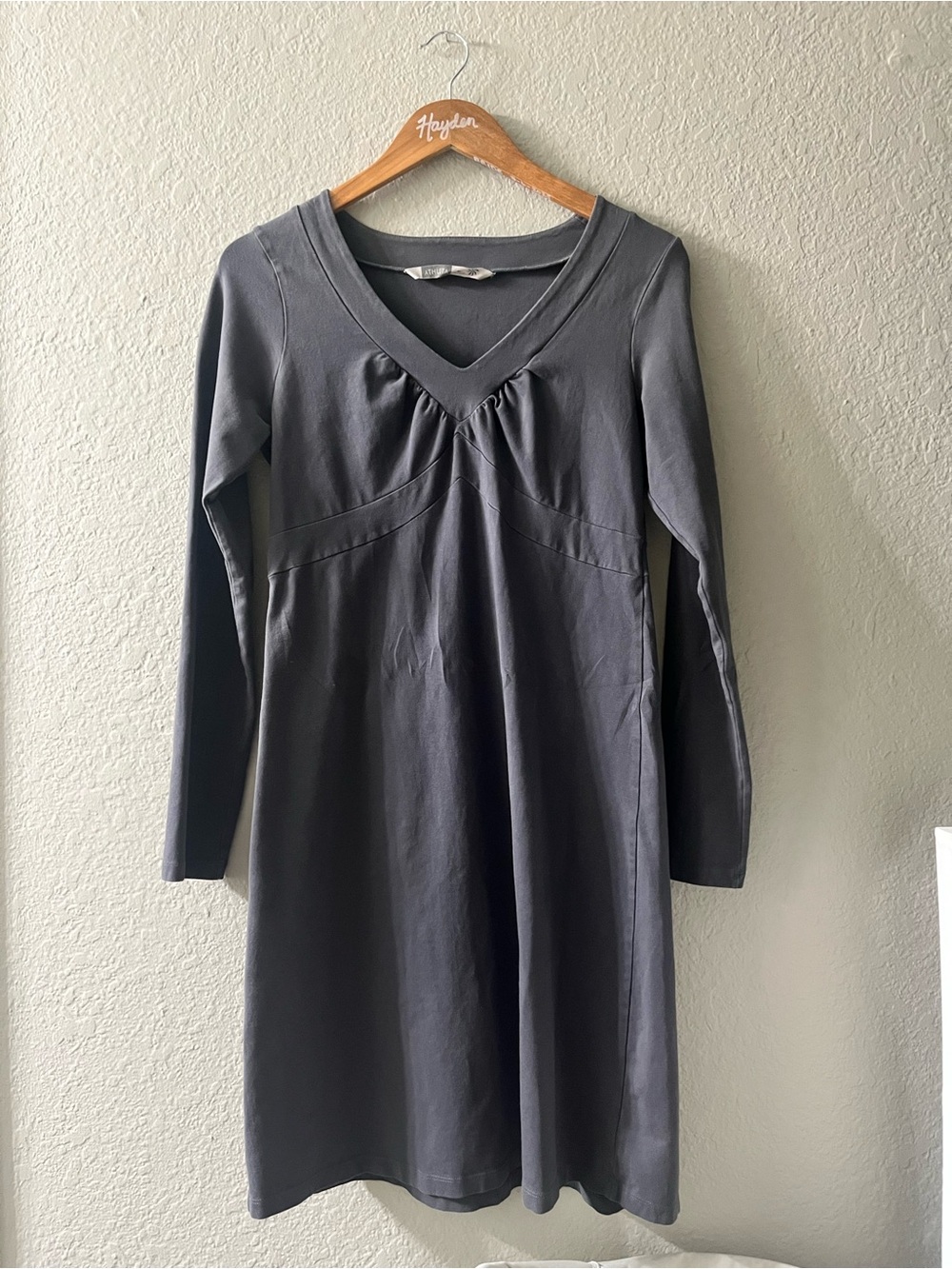 Athleta Charcoal Gray V-Neck Long Sleeve Dress